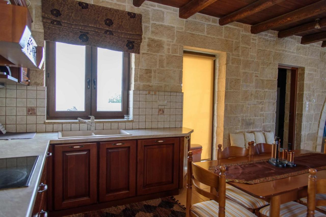 Traditional Stonehouse Vicky Hersonissos  Exteriör bild